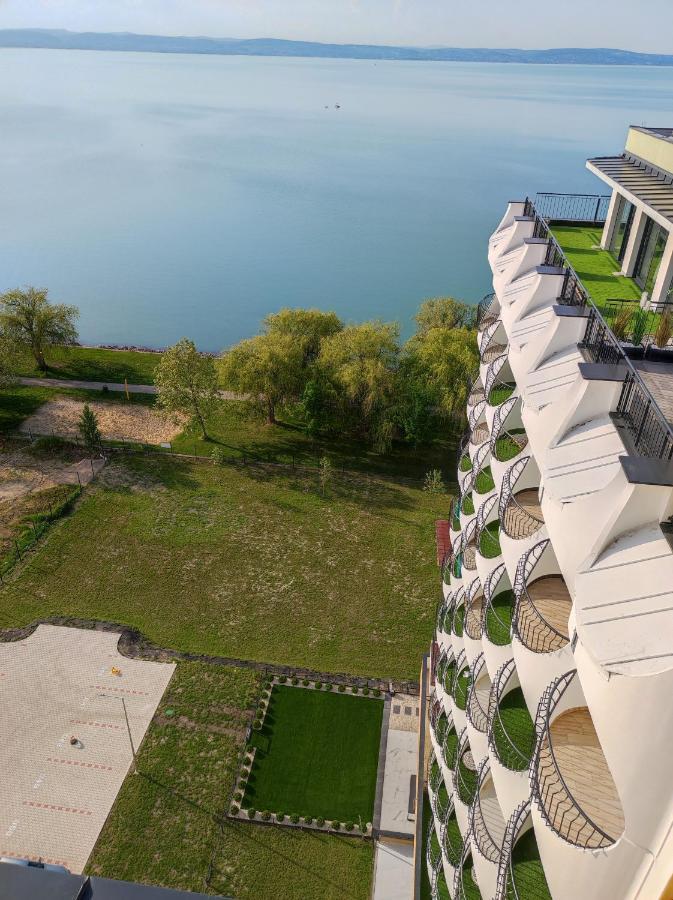 Vizparti Silver X Apartman Siofok Exterior photo