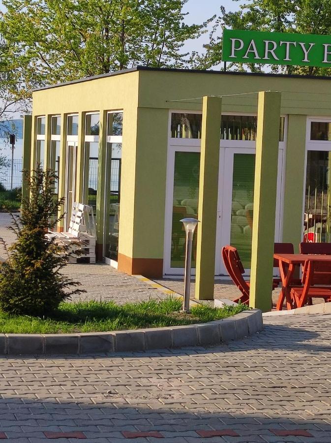 Vizparti Silver X Apartman Siofok Exterior photo